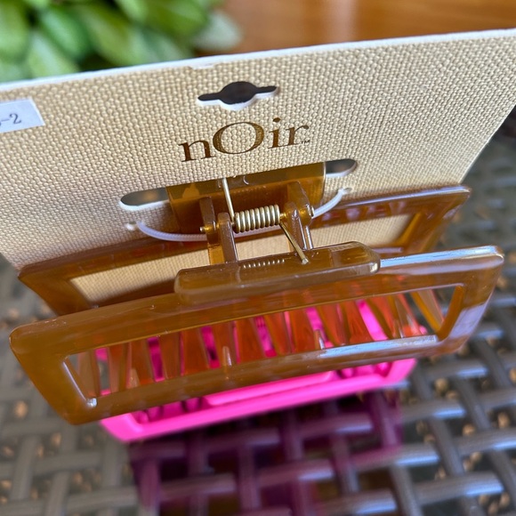 Noir Hair Claw Clips Womens Hair Accessories New Pink Brown - Picture 3 of 6